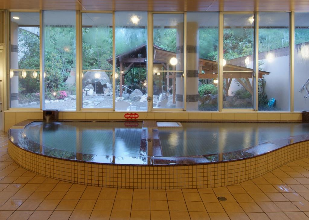 Route Inn Grantia Fukuoka Miyawaka - Wakita Onsen Exteriör bild