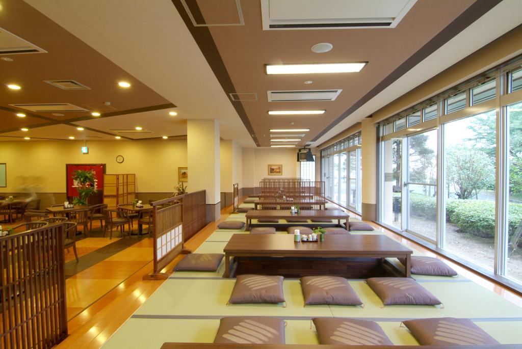 Route Inn Grantia Fukuoka Miyawaka - Wakita Onsen Exteriör bild