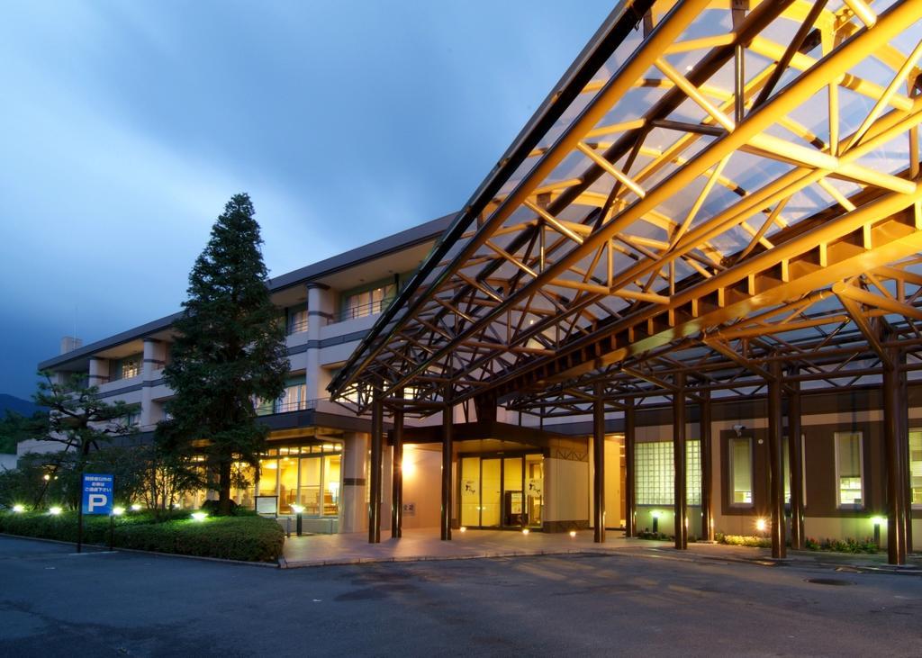 Route Inn Grantia Fukuoka Miyawaka - Wakita Onsen Exteriör bild